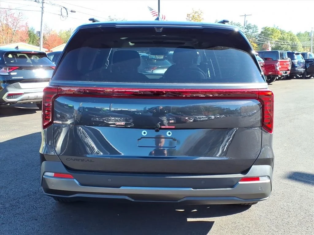New 2026 Gray Kia SX Prestige image 5