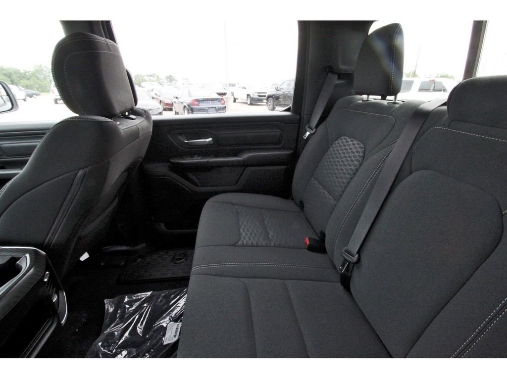 New 2026 Granite Crystal Metallic Clear-Coat Exterior Paint RAM Express image 9