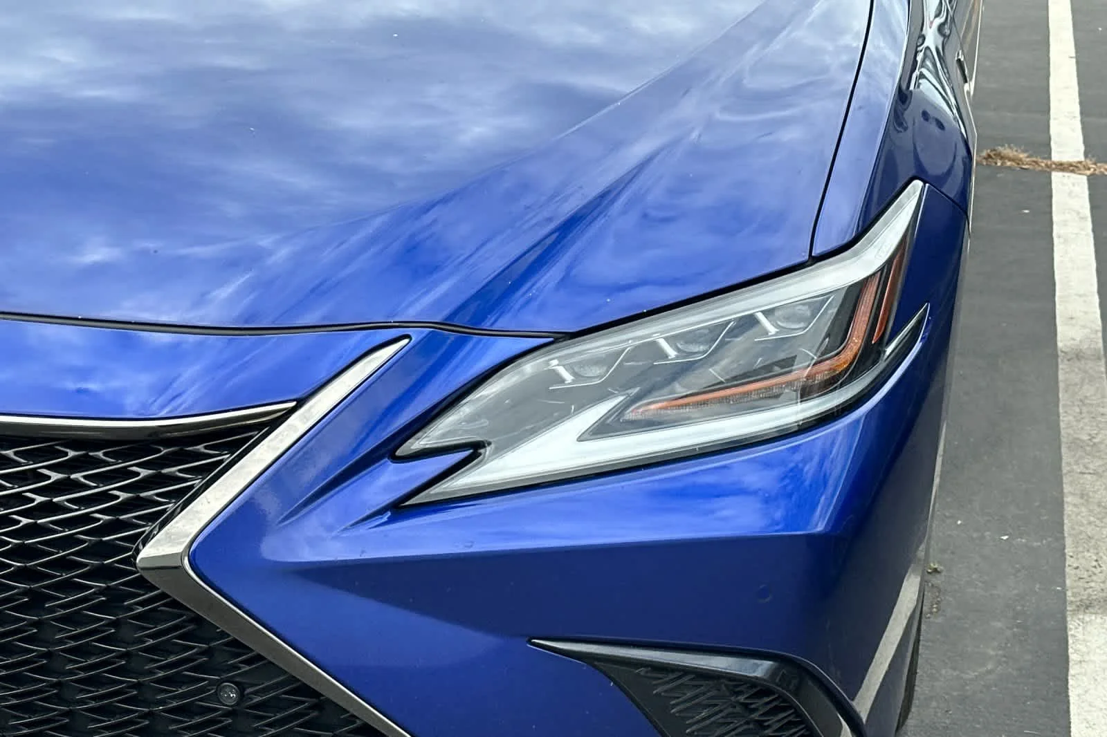 Used 2019 Ultrasonic Blue Mica 2.0 Lexus F SPORT image 11