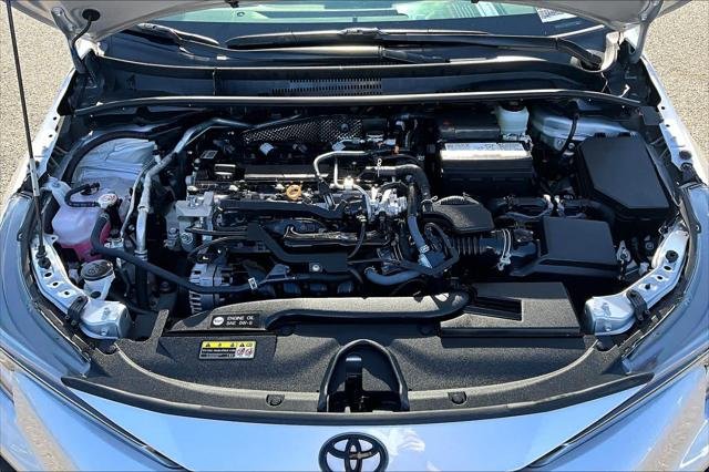 Certified Used 2024 CLASSIC SILVER METALLIC Toyota  image 31
