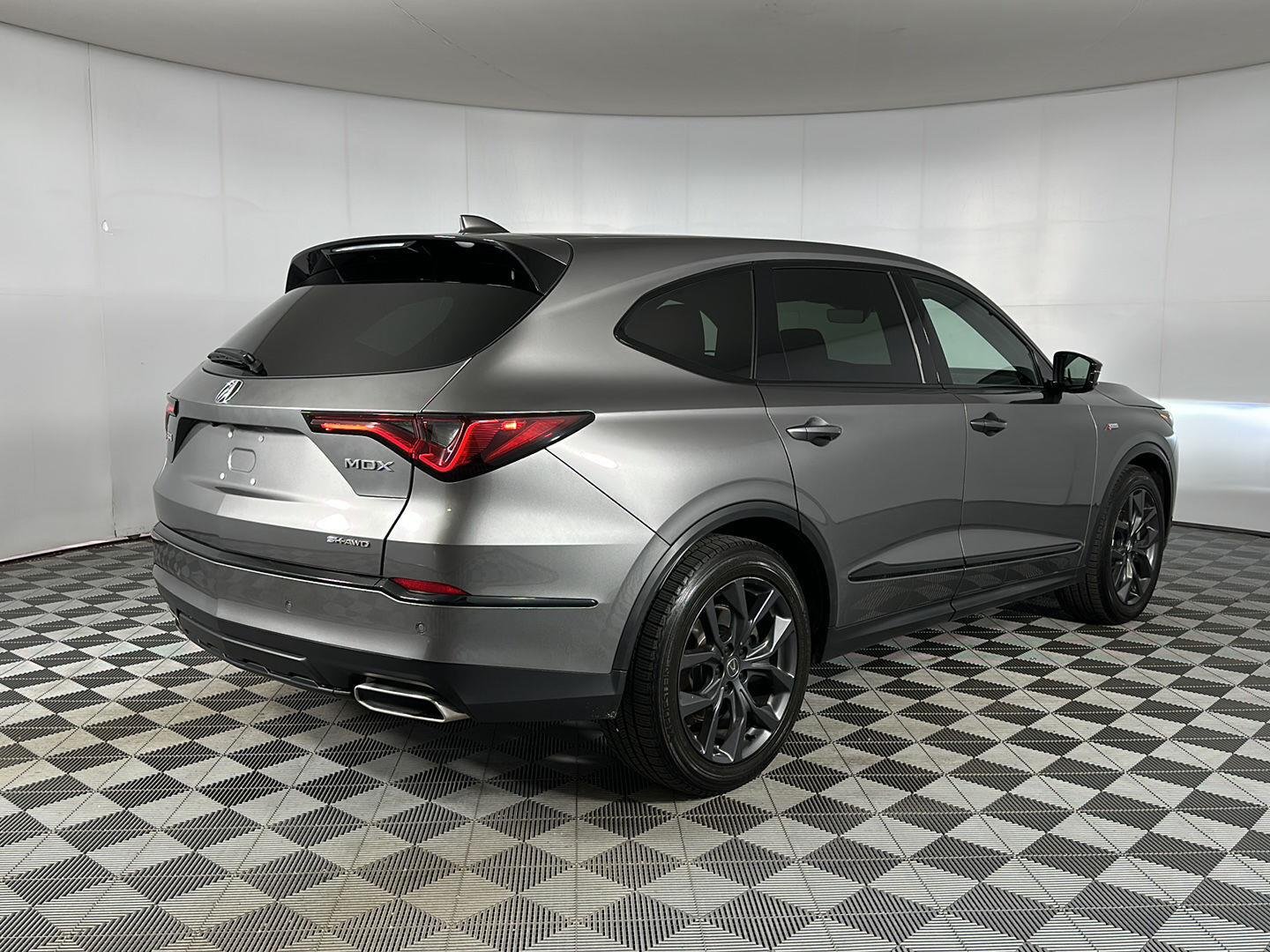 Used 2023 Liquid Carbon Metallic Acura w/A-Spec Package image 27