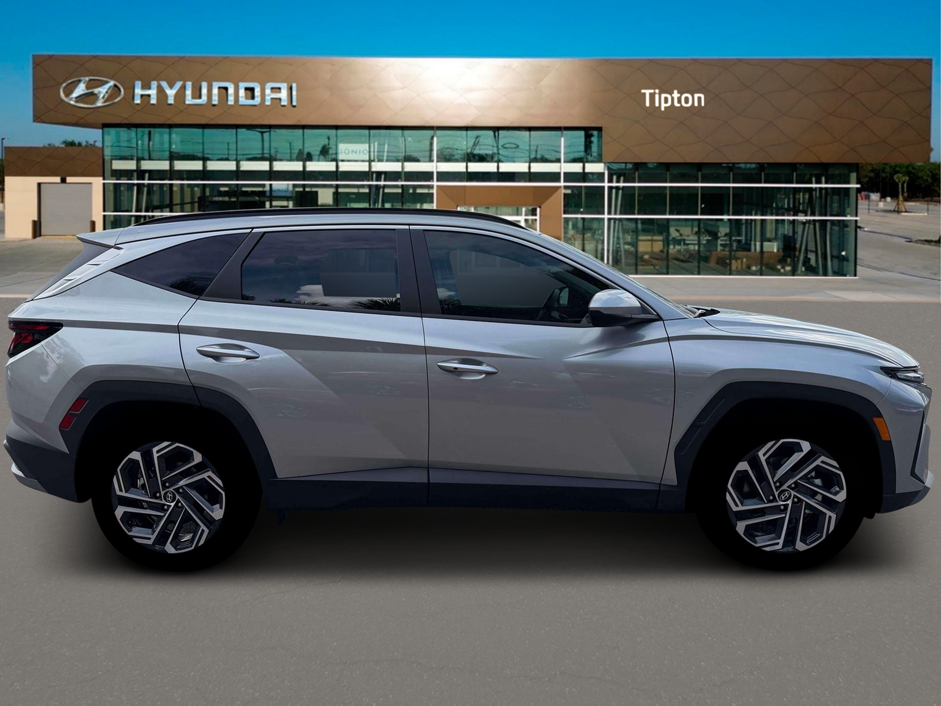 New 2026 Silver Hyundai SEL Plus FWD image 9