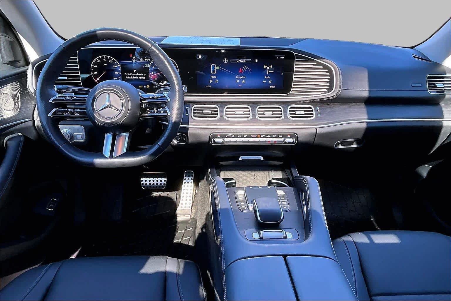 Used 2026 Selenite Grey Metallic Mercedes-Benz GLS 450 image 16