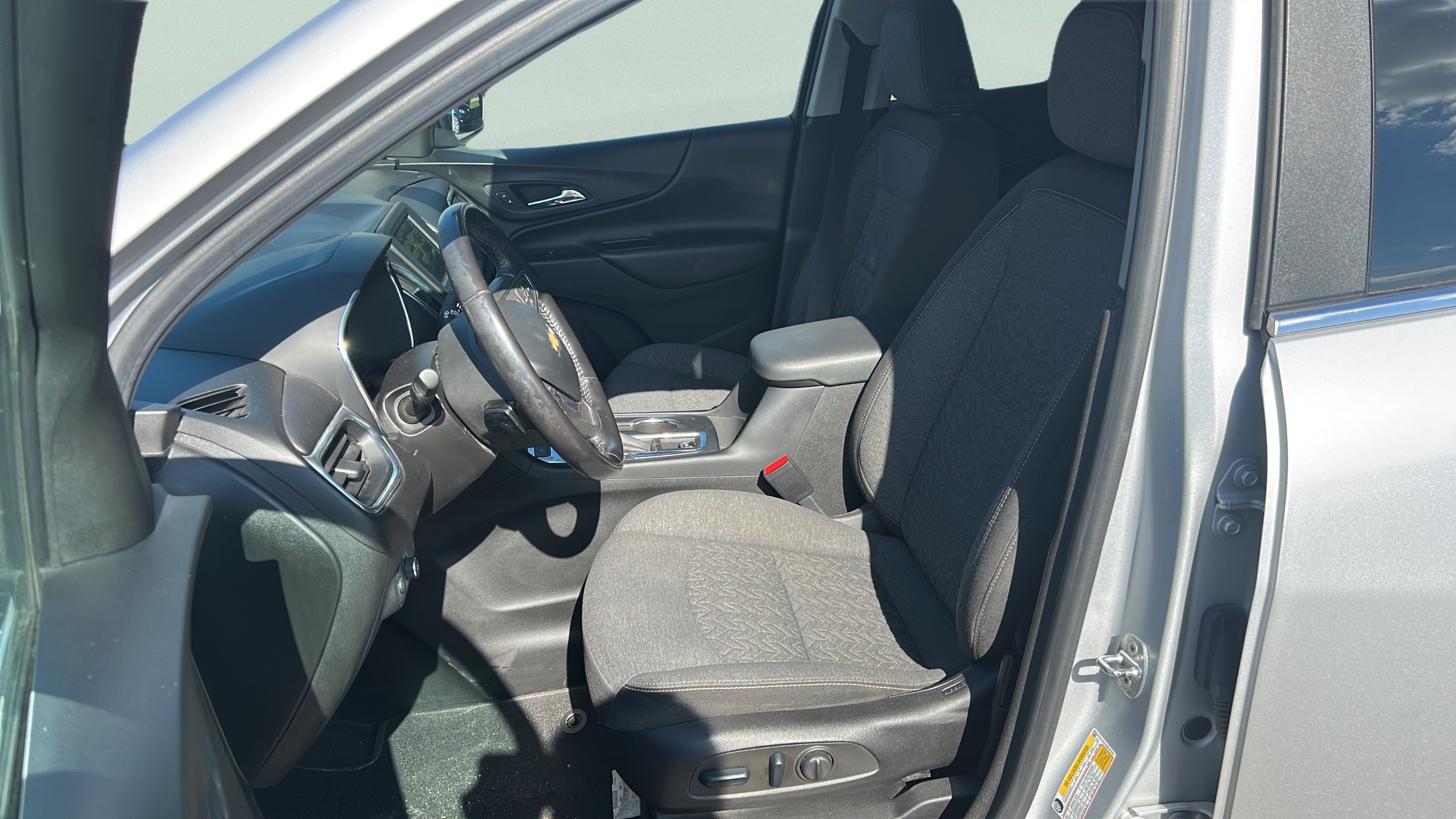 2022 Chevrolet Equinox 2FL - Photo 10
