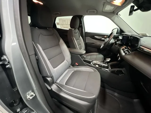 New 2026 Sterling Gray Metallic Chevrolet LT image 26