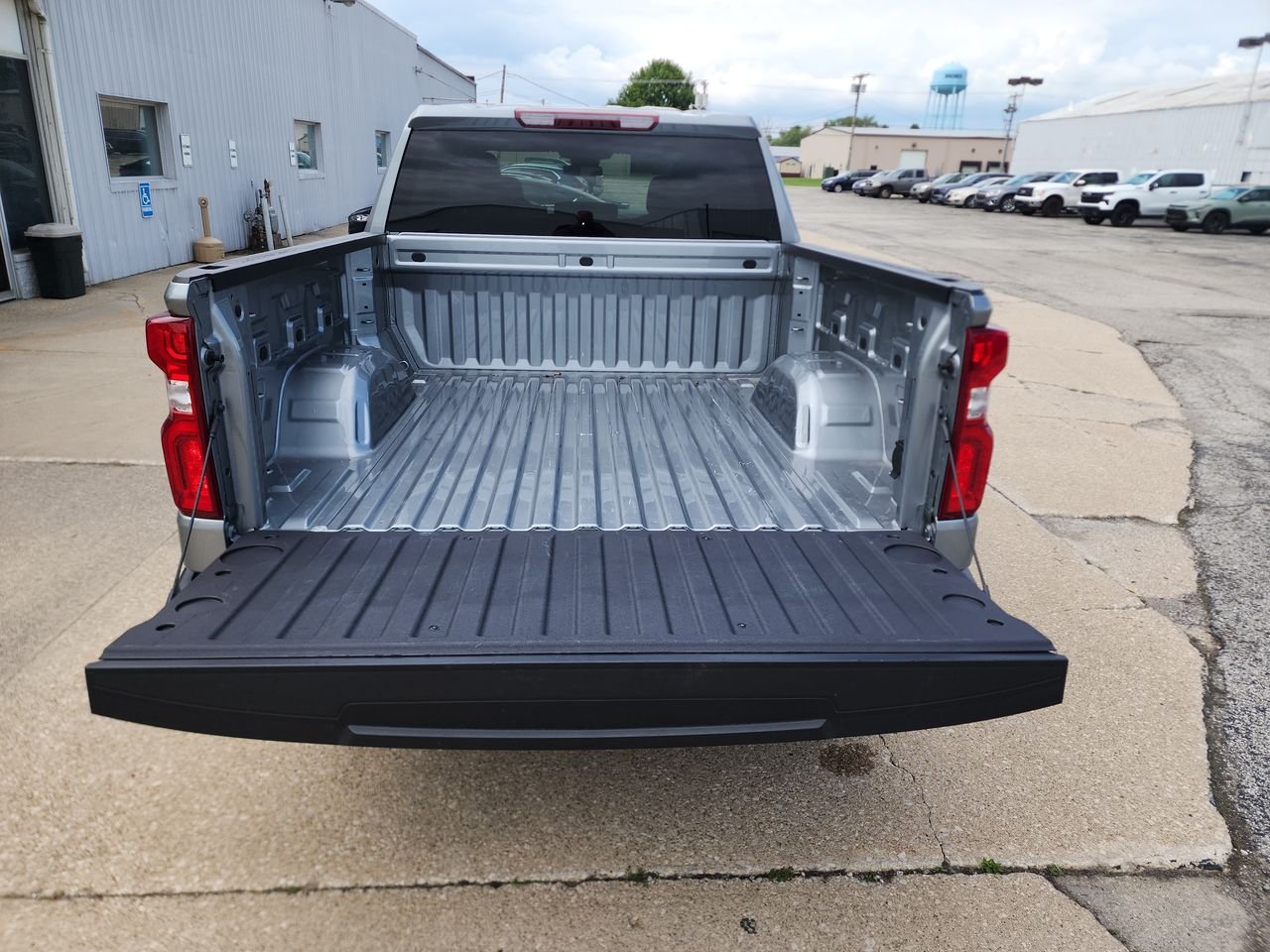 Used 2026 Sterling Gray Metallic Chevrolet RST image 22