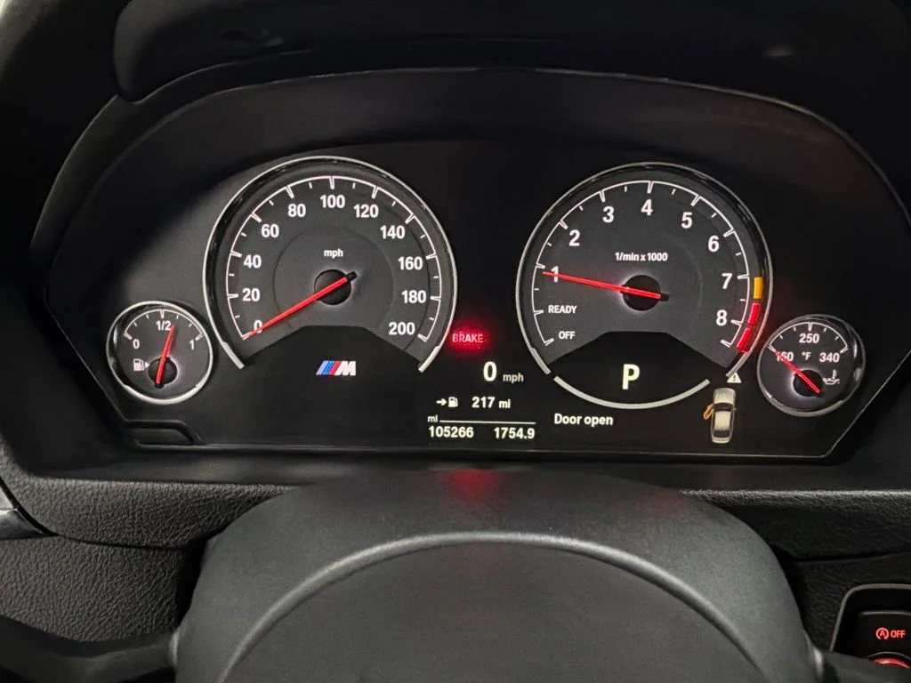 Used 2018 Gray BMW Base image 16
