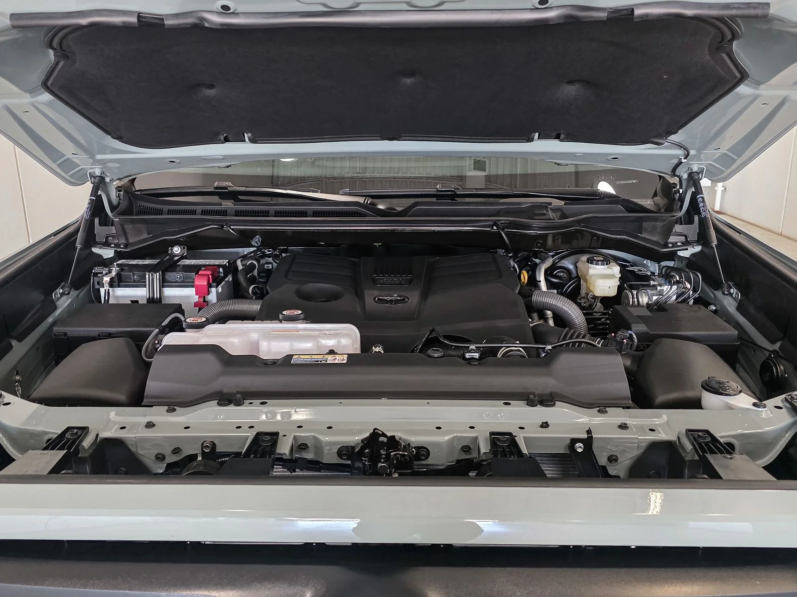 2026 Toyota Tundra SR5 - Photo 16