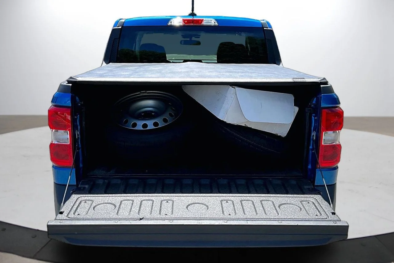 Used 2022 Blue Ford XL image 24