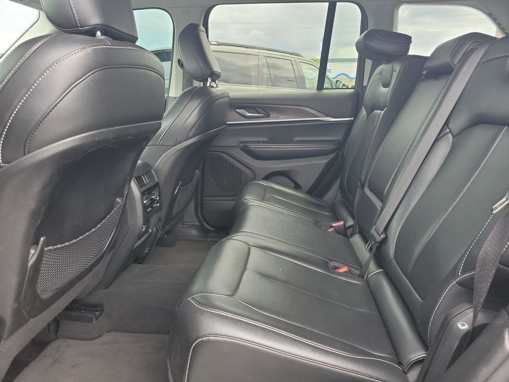 Used 2023 Gray Jeep Limited image 17