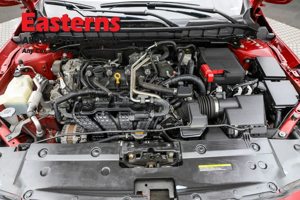 Used 2021 Red Nissan 2.5 SV image 7