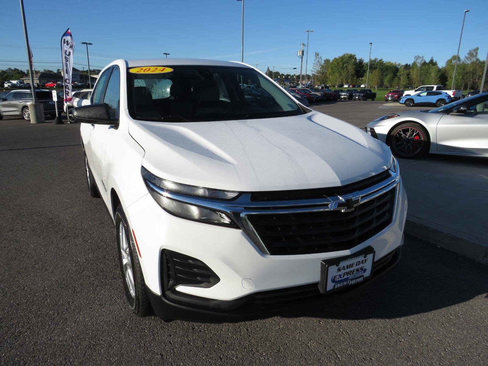 Used 2024 Summit White Chevrolet LS image 4