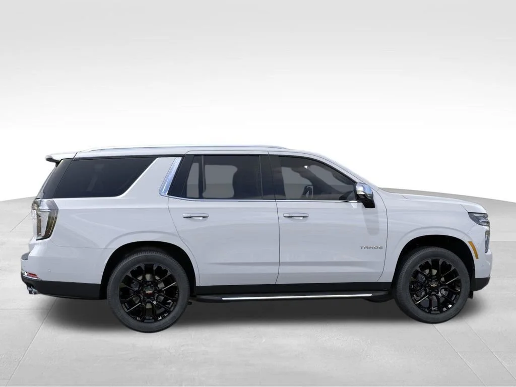 New 2026 Polar White Tricoat Chevrolet Premier image 5