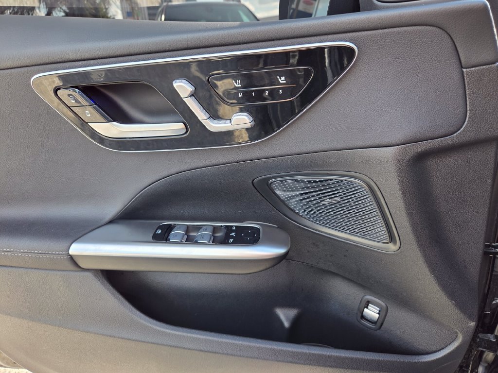 2026 Mercedes-Benz C-Class Sedan C 300 - Photo 22