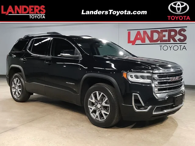 2023 GMC Acadia SLT