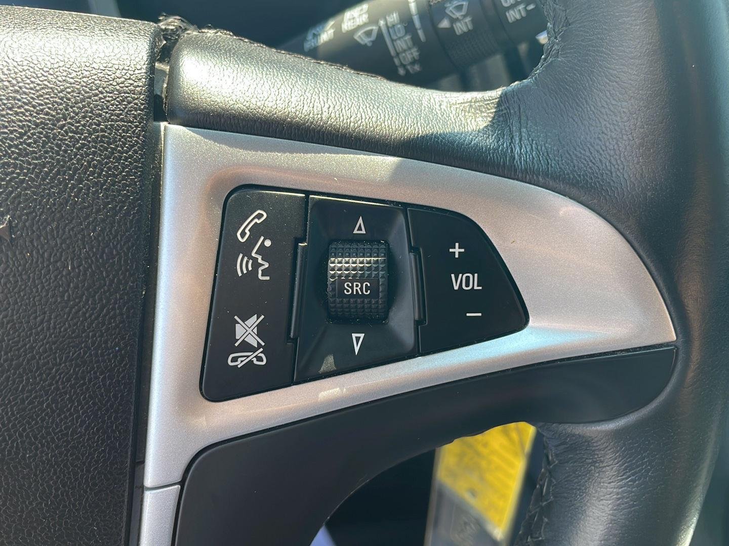 Used 2015 Silver Ice Metallic Chevrolet LT image 15