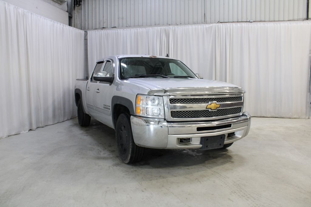 Used 2012 White Chevrolet LS image 1