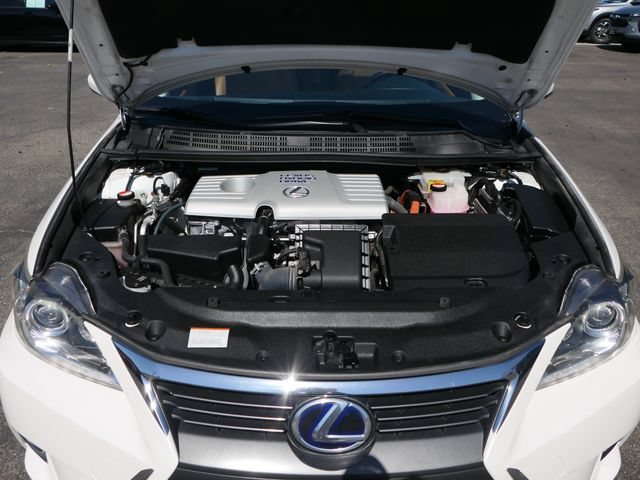 Used 2015  Lexus Hybrid image 30