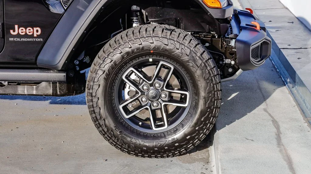 New 2026 Black Jeep Mojave image 11