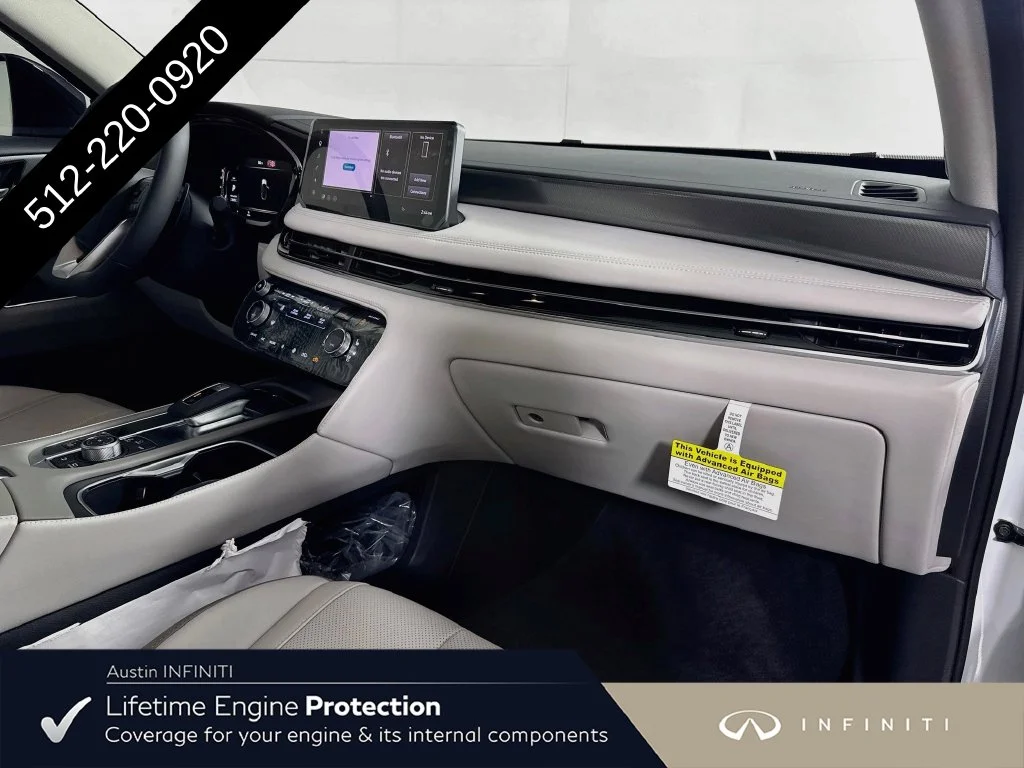 New 2027 White INFINITI LUXE image 39