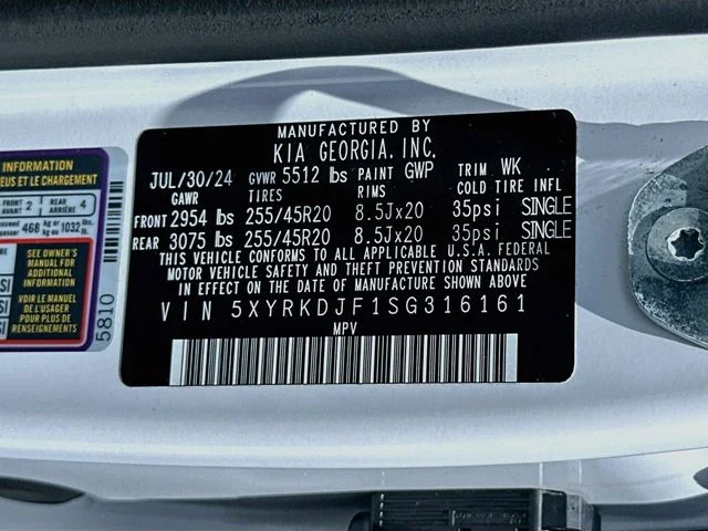 Used 2025 White Kia X-Line SX Prestige image 36