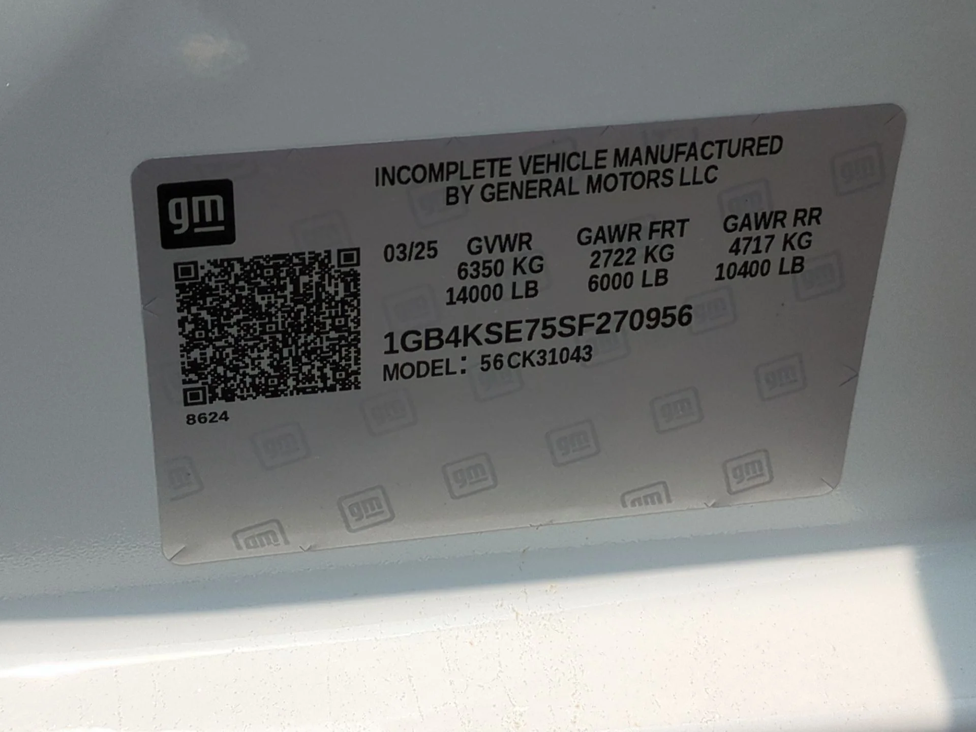 New 2025 Summit White Chevrolet Work Truck image 71