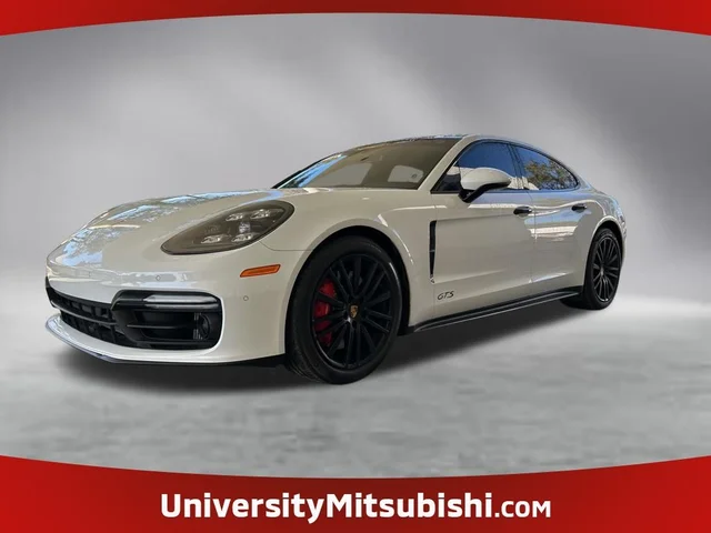 2020 Porsche Panamera GTS