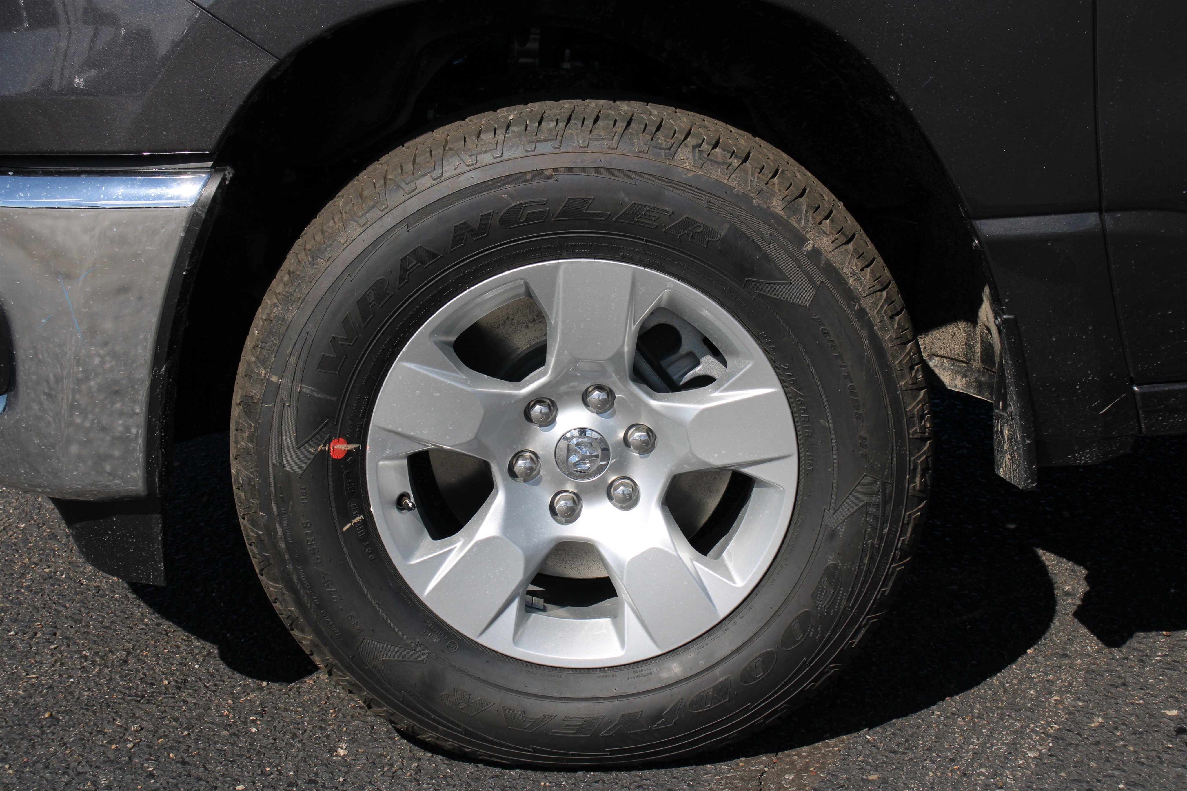 New 2026 Granite Crystal Metallic Clearcoat Ram Big Horn image 39