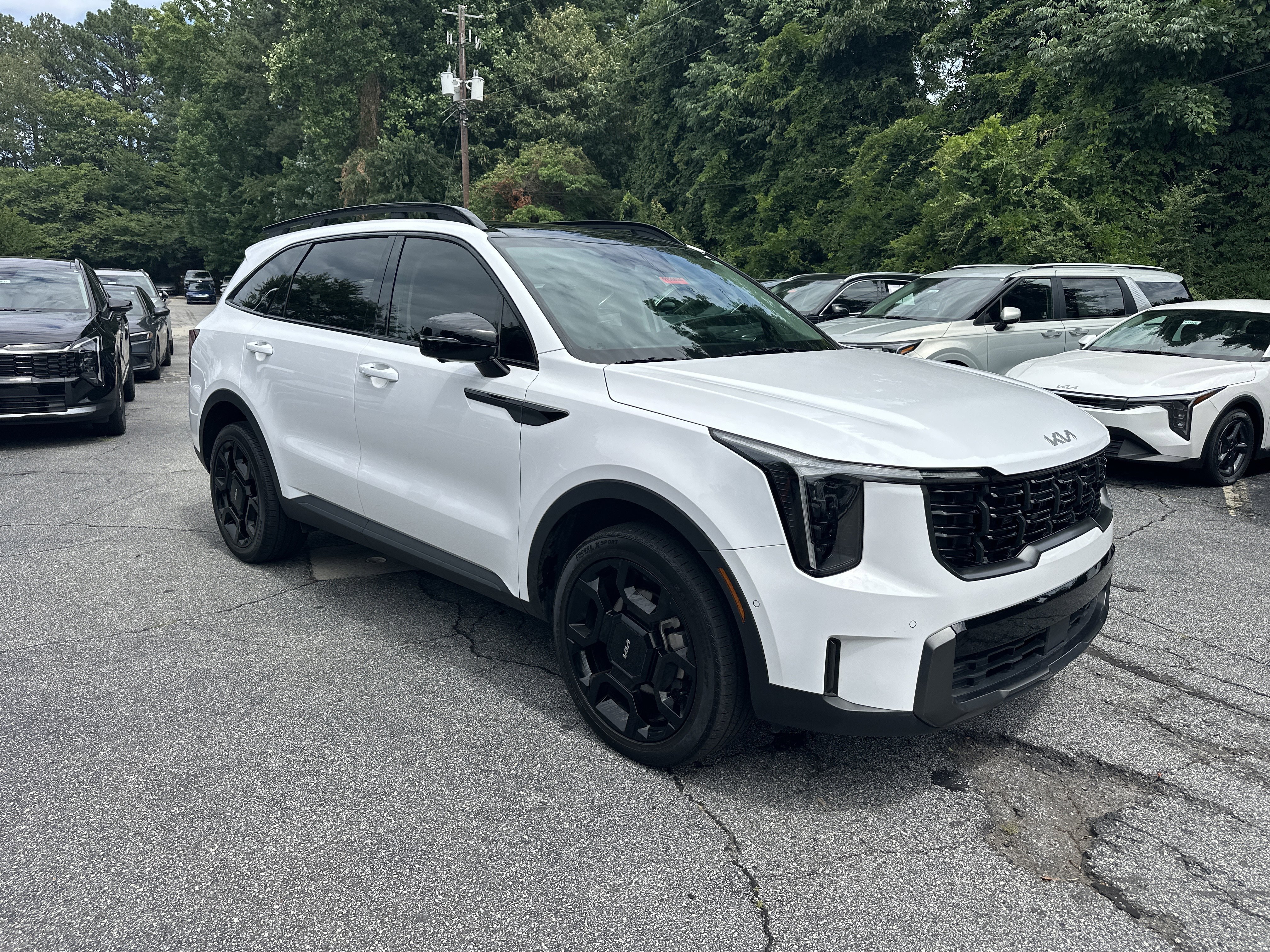 Certified Used 2024 Glacial White Pearl Kia X-Line SX image 4