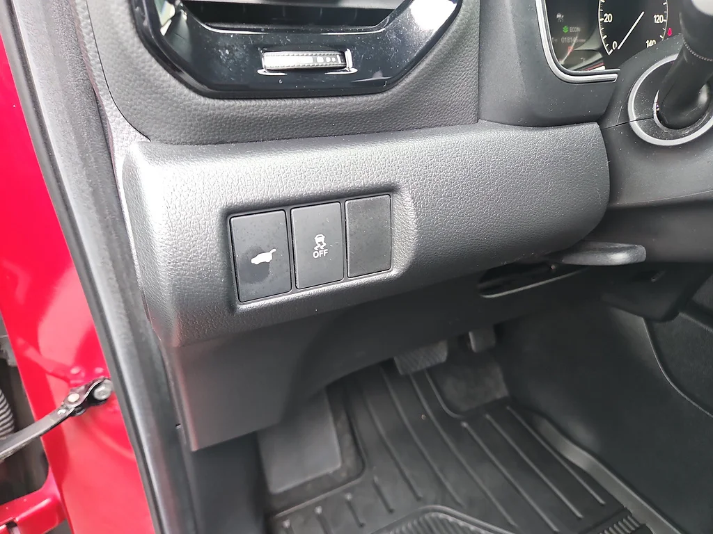 Certified Used 2025 Radiant Red Metallic II Honda Touring image 21