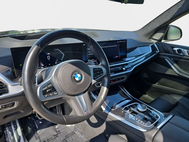 Used 2023 Black BMW xDrive40i image 20