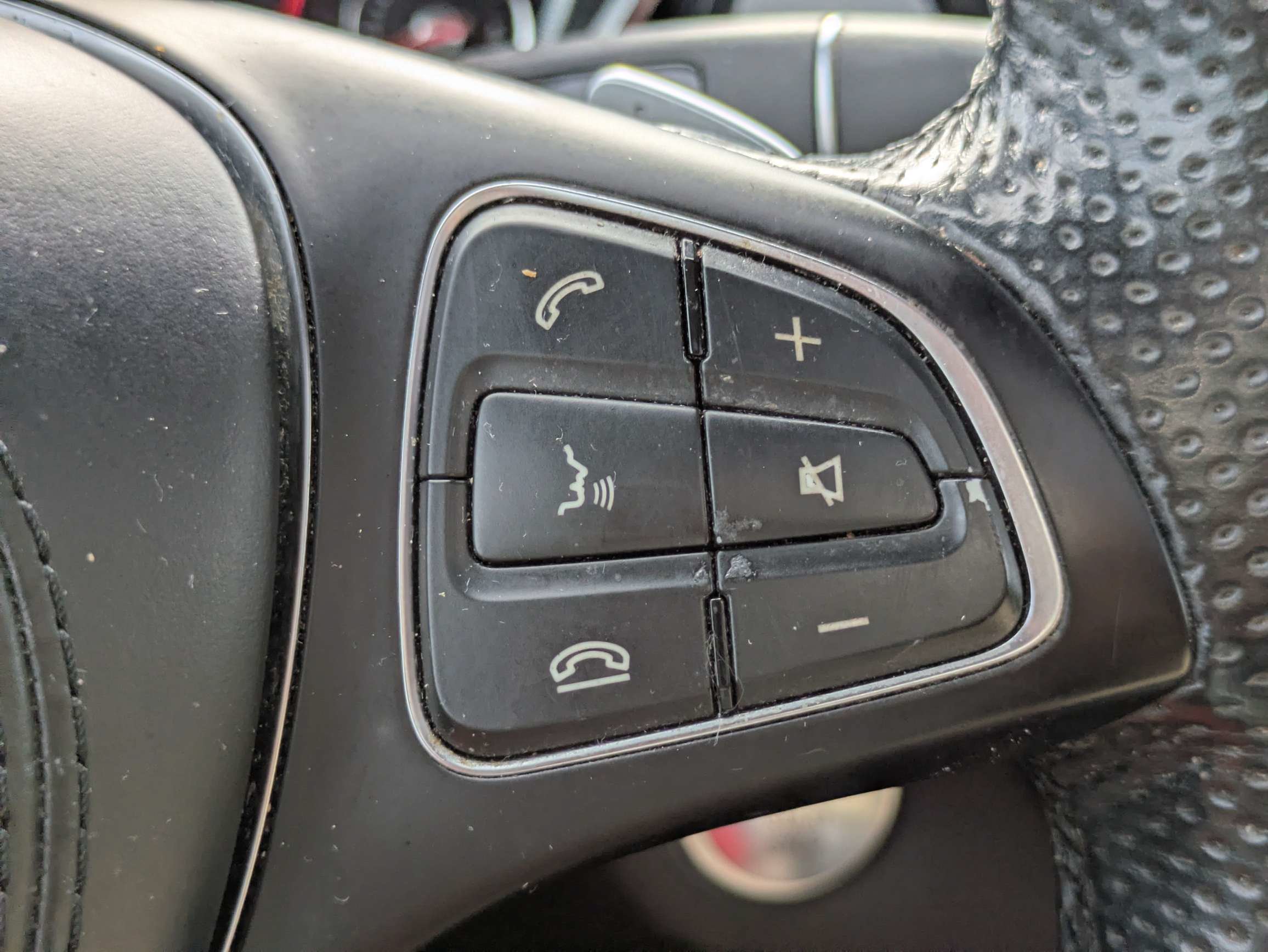 Used 2018 White Mercedes-Benz GLS 450 image 24