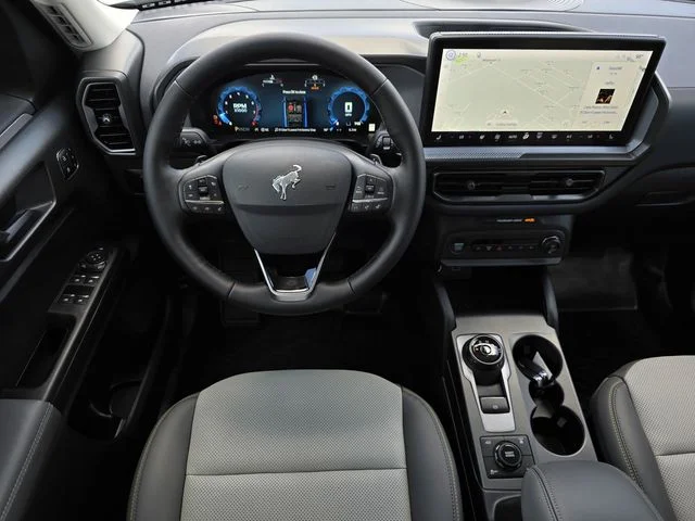 New 2026 Oxford White Ford Badlands® image 4