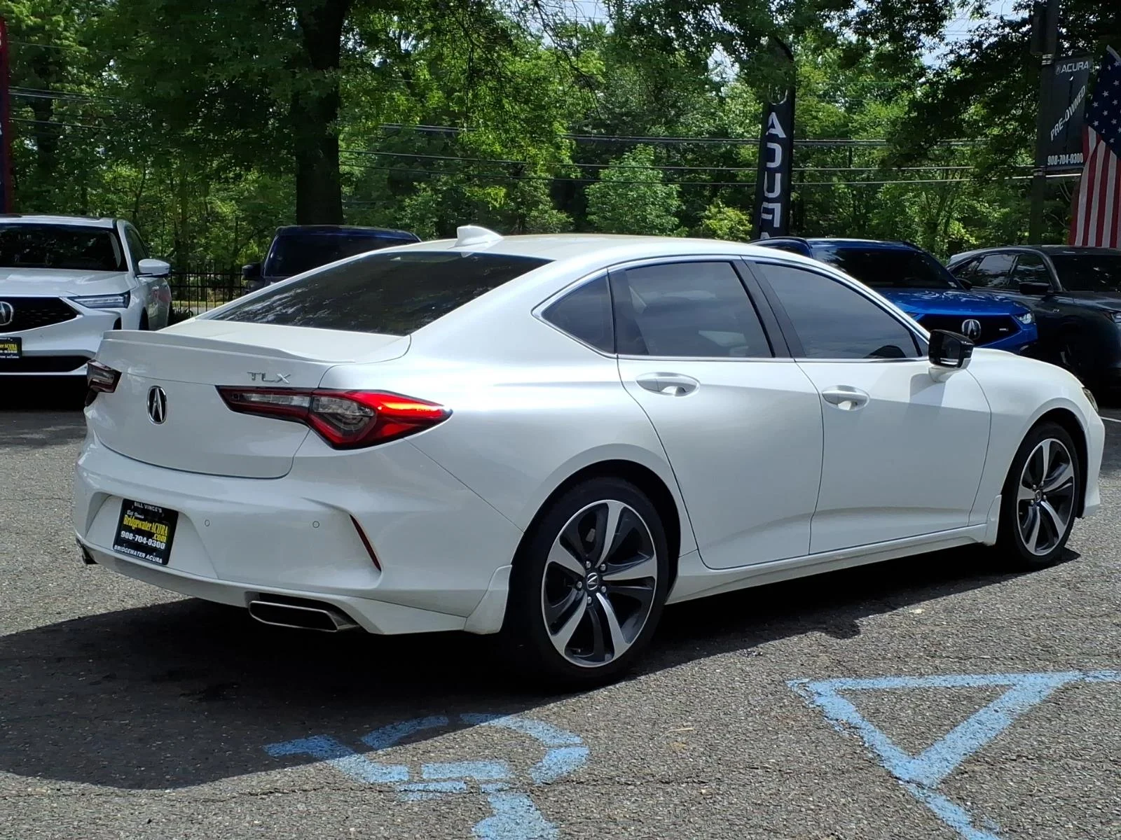 Used 2024 Platinum White Pearl Acura TECH image 4