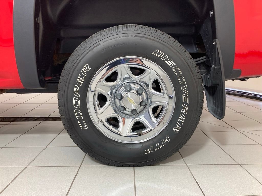Used 2018 RED HOT Chevrolet LS image 22