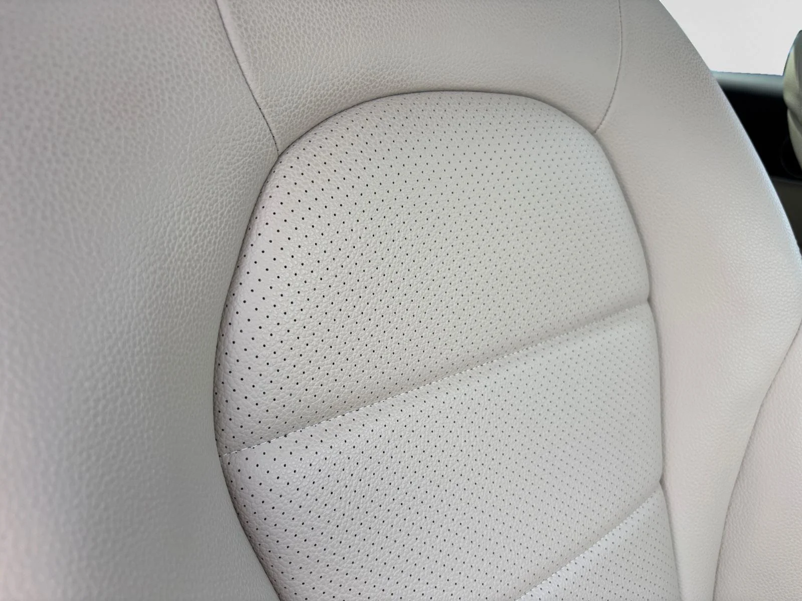 Used 2019 Black Mercedes-Benz GLC 300 image 55
