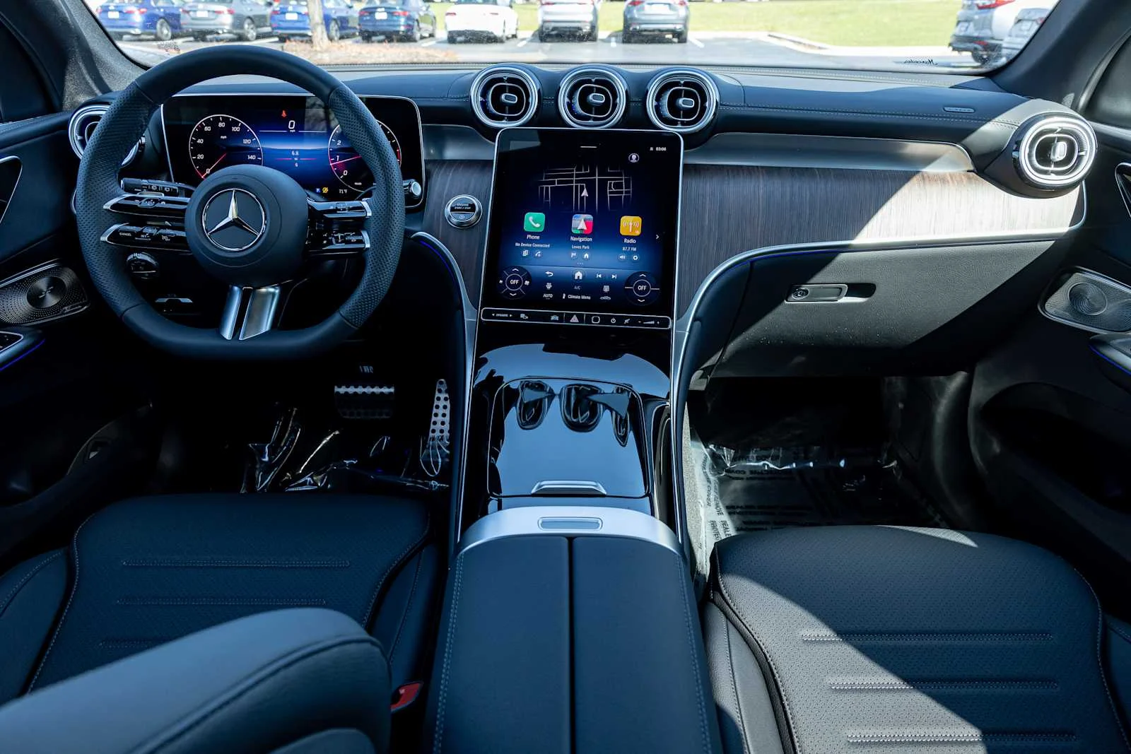 New 2026 Starling Blue Metallic Mercedes-Benz GLC 300 image 6