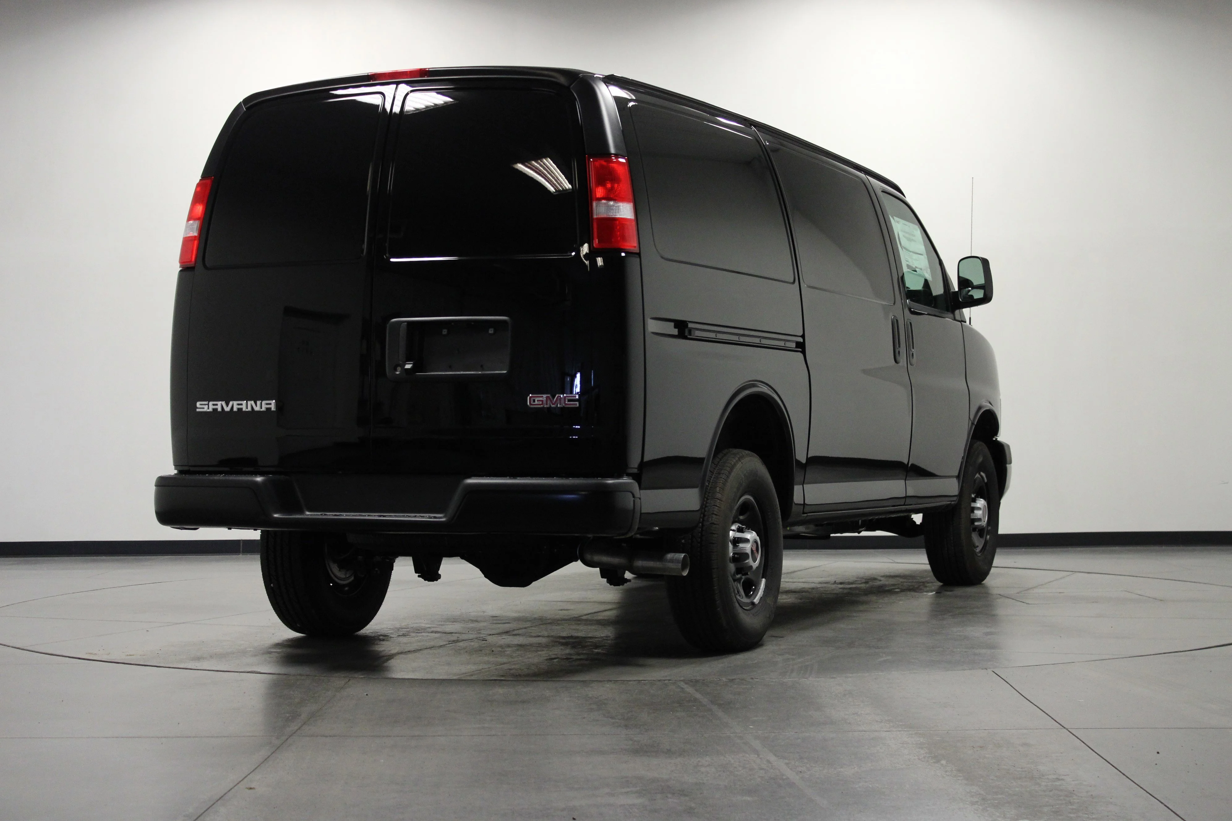 New 2026 Onyx Black GMC Work Van image 4