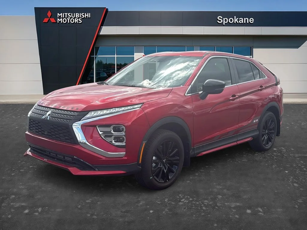 New 2026 Red Diamond Mitsubishi LE image 3