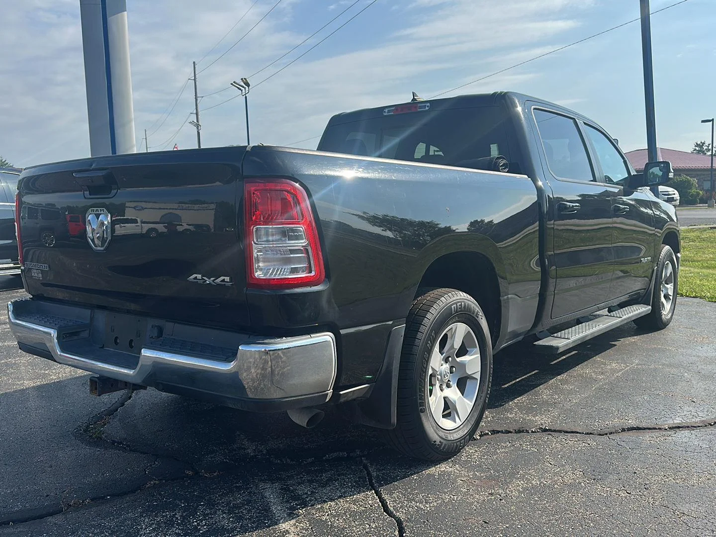 Used 2022 Diamond Black Ram Big Horn image 5