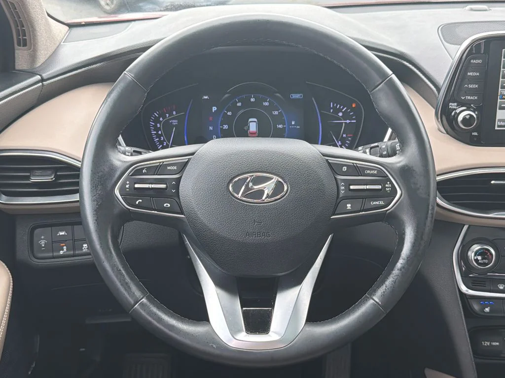 Used 2019 Red Hyundai Ultimate image 24