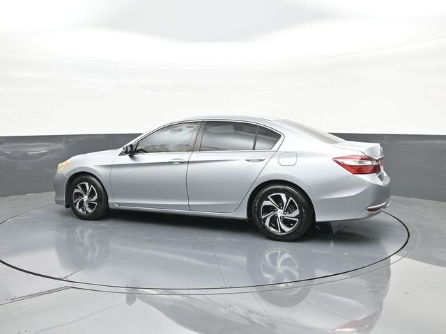 Used 2017 Lunar Silver Metallic Honda LX image 5