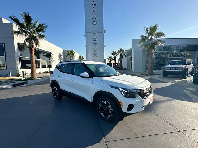 2026 Kia Seltos 2.0 S FWD's photo