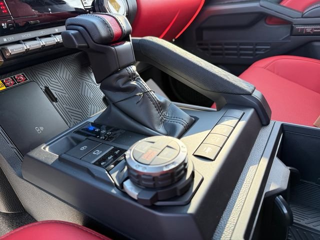 2026 Toyota Tacoma TRD Pro - Photo 14