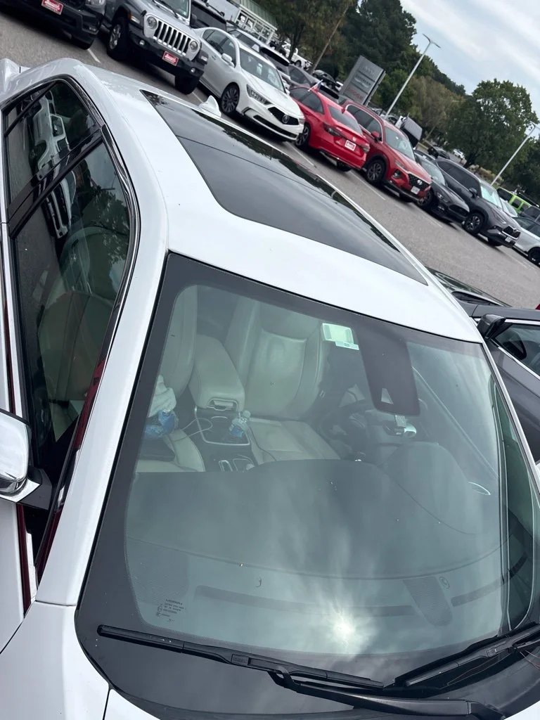 Used 2021 White Chrysler Touring image 4