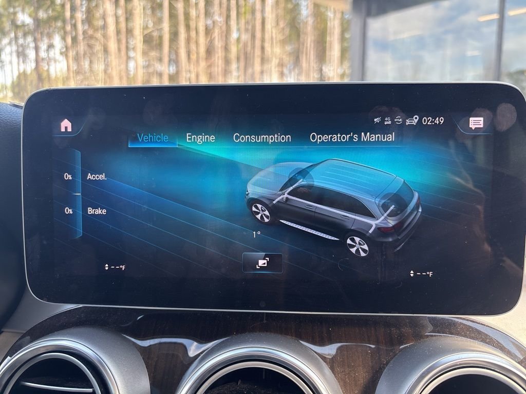 Used 2022 Mojave Silver Metallic Mercedes-Benz GLC 300 image 36