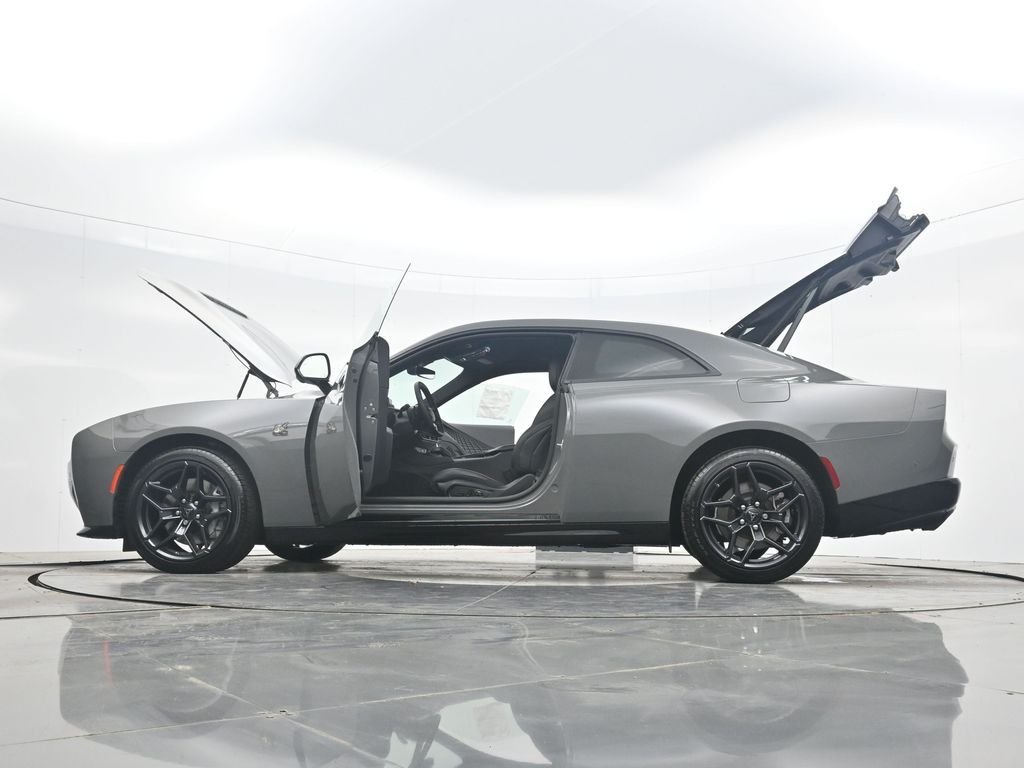 New 2026 Destroyer Gray Exterior Paint Dodge R/T Scat Pack image 47