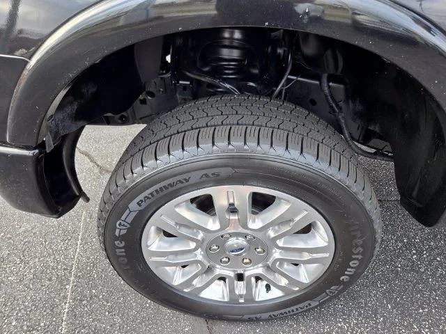 Used 2014 Black Ford Platinum image 26