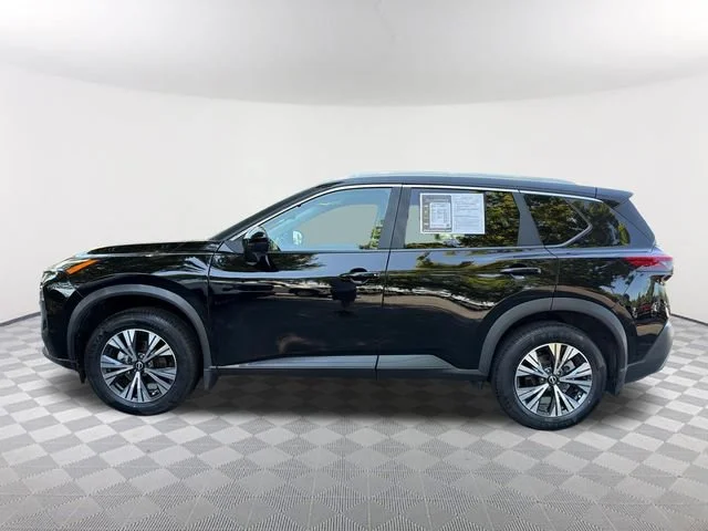 Used 2022 Black Nissan SV FWD image 8