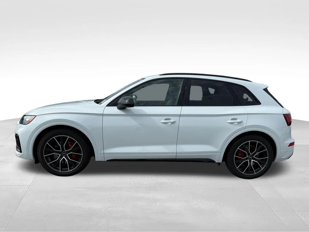 Used 2025 White Audi Premium Plus image 4